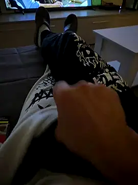 Snapshot of maialexte chatting on December 16, 2025, 8:36 pm maialexte online show from December 16, 2025, 8:36 pm