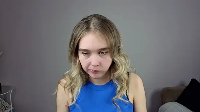 Vel1ka online show from November 17, 2025, 12:44 pm