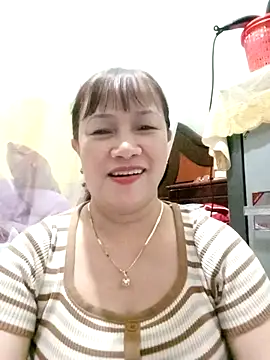 Snapshot of Baby-ladysweets20 chatting on October 14, 2025, 11:33 am Baby-ladysweets20 online show from October 14, 2025, 11:33 am