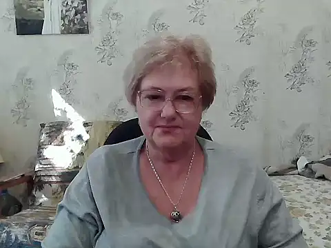 Snapshot of Renata62011 chatting on September 22, 2025, 11:23 am Renata62011 online show from September 22, 2025, 11:23 am