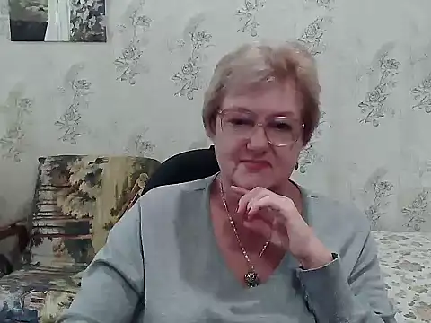 Snapshot of Renata62011 chatting on September 27, 2025, 1:49 pm Renata62011 online show from September 27, 2025, 1:49 pm