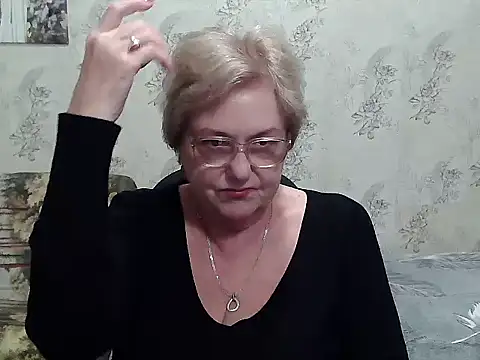 Snapshot of Renata62011 chatting on October 25, 2025, 2:24 pm Renata62011 online show from October 25, 2025, 2:24 pm