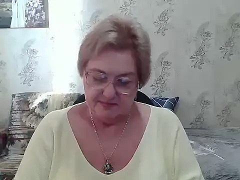 Snapshot of Renata62011 chatting on November 14, 2025, 12:26 pm Renata62011 online show from November 14, 2025, 12:26 pm