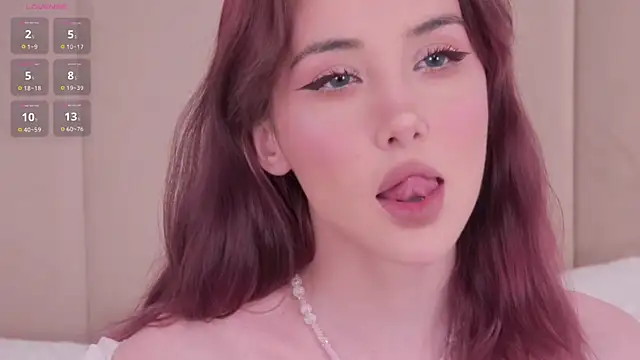 Nesolla online show from November 9, 2025, 8:45 am