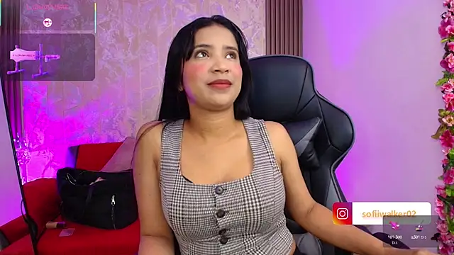 SophiaWalker 1 online show from September 9, 2025, 11:32 am