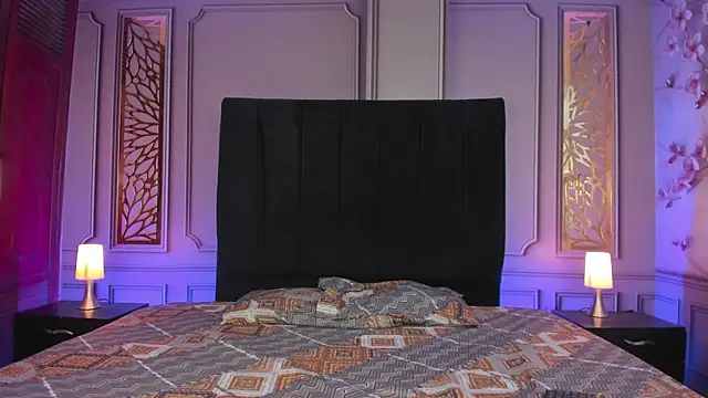 KingStark  online show from November 5, 2025, 11:10 am