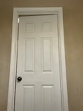 KeYBuMp323 online show from December 1, 2025, 5:07 pm