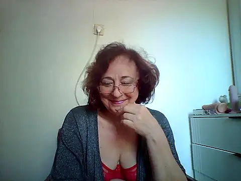 Snapshot of Julia54391 chatting on September 13, 2025, 9:20 am Julia54391 online show from September 13, 2025, 9:20 am