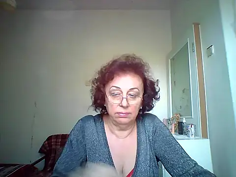 Snapshot of Julia54391 chatting on September 27, 2025, 9:03 am Julia54391 online show from September 27, 2025, 9:03 am