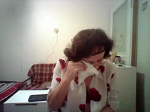 Snapshot of Julia54391 chatting on October 8, 2025, 8:39 pm Julia54391 online show from October 8, 2025, 8:39 pm