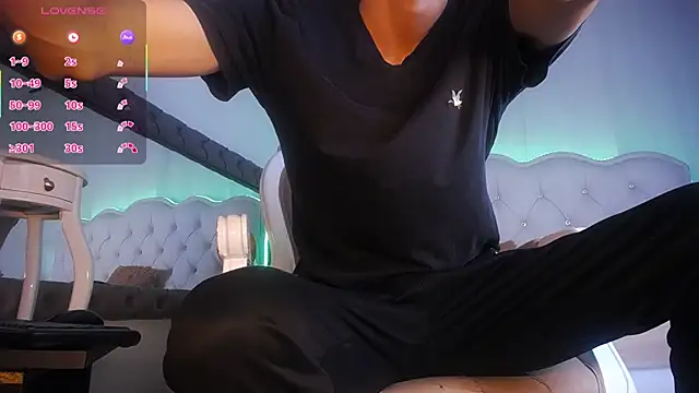 Snapshot of Charlie_Cock_ chatting on December 3, 2025, 3:14 am Charlie Cock online show from December 3, 2025, 3:14 am