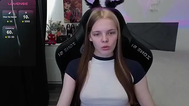 Luna Navy online show from September 14, 2025, 9:30 am