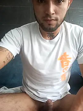 andr4558 online show from December 19, 2025, 4:36 pm