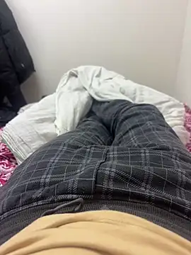 bigbulllaksh online show from October 7, 2025, 1:08 pm