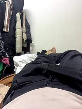 bigbulllaksh online show from October 18, 2025, 3:13 pm