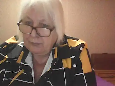 Snapshot of Alexia64231 chatting on October 17, 2025, 4:09 pm Alexia64231 online show from October 17, 2025, 4:09 pm