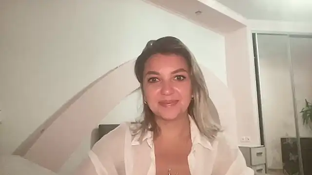 Snapshot of Beautysoul_ chatting on September 22, 2025, 4:31 pm Beautysoul  online show from September 22, 2025, 4:31 pm