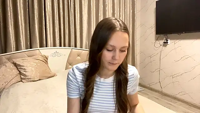 Snapshot of SoSweetGirl chatting on October 8, 2025, 1:09 pm SoSweetGirl online show from October 8, 2025, 1:09 pm