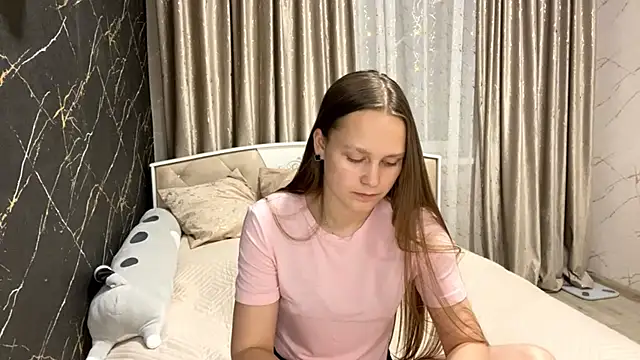 Snapshot of SoSweetGirl chatting on October 20, 2025, 12:05 pm SoSweetGirl online show from October 20, 2025, 12:05 pm