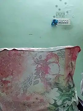 sweet-lotus online show from September 9, 2025, 5:29 am