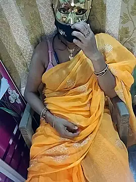 Hotty-Monaa online show from September 14, 2025, 5:23 pm