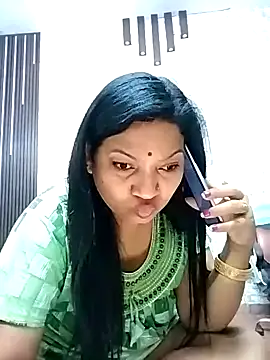 Cute-Janvi20 online show from November 24, 2025, 6:46 am