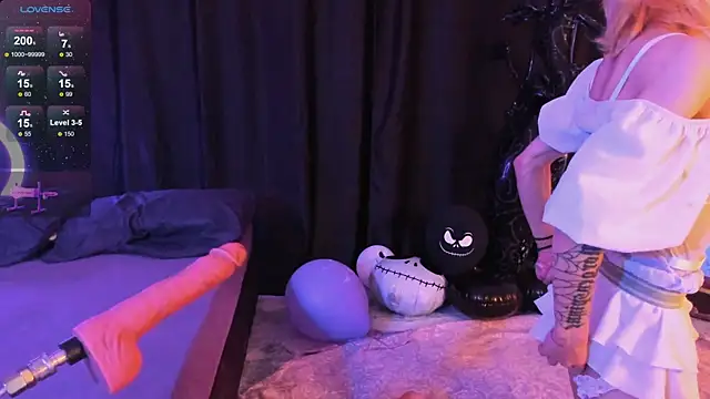 Anjela Botton online show from November 3, 2025, 7:15 pm