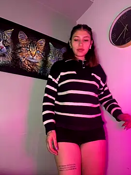 Snapshot of AriaBliss- chatting on September 15, 2025, 3:50 am AriaBliss- online show from September 15, 2025, 3:50 am