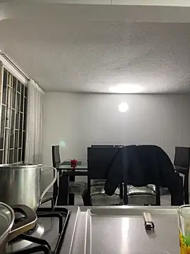 Snapshot of AriaBliss- chatting on October 1, 2025, 9:59 am AriaBliss- online show from October 1, 2025, 9:59 am