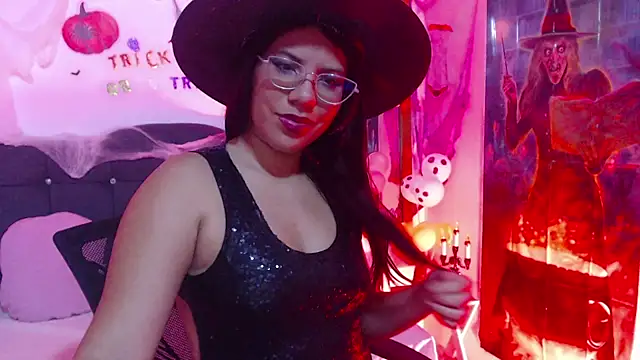 Snapshot of SamantaSweett_ chatting on October 23, 2025, 2:16 pm SamantaSweett online show from October 23, 2025, 2:16 pm