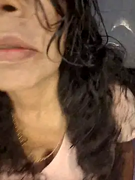 floresblancas online show from November 28, 2025, 10:51 am