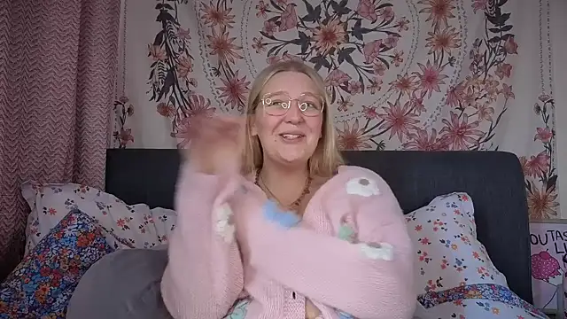 Snapshot of Daisyxoxo_ chatting on November 24, 2025, 9:53 am Daisyxoxo online show from November 24, 2025, 9:53 am