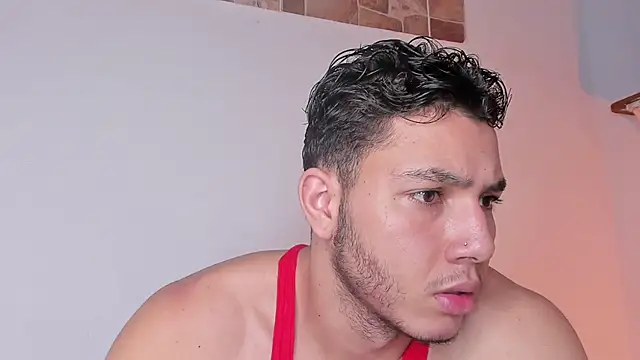 Snapshot of max_valiant1 chatting on September 14, 2025, 11:42 am max valiant1 online show from September 14, 2025, 11:42 am