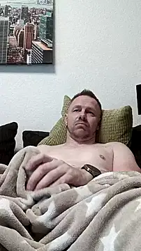 Snapshot of HotMichiSG chatting on October 9, 2025, 11:08 am HotMichiSG online show from October 9, 2025, 11:08 am