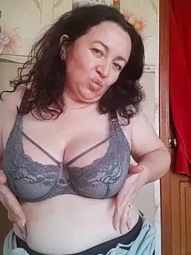 Velvet3451 online show from October 26, 2025, 2:23 pm