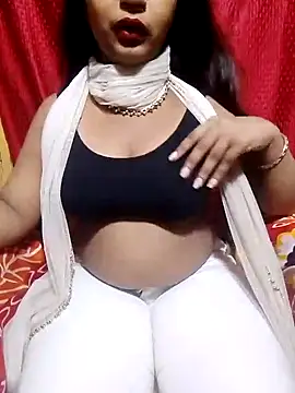 Snapshot of Babe_Doll04 chatting on September 19, 2025, 6:15 am Babe Doll04 online show from September 19, 2025, 6:15 am