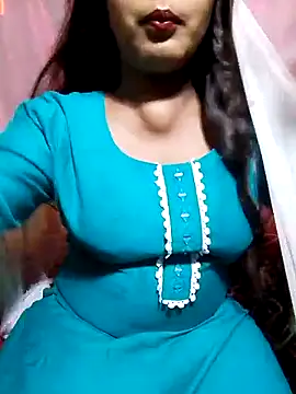 Snapshot of Babe_Doll04 chatting on October 6, 2025, 10:34 am Babe Doll04 online show from October 6, 2025, 10:34 am