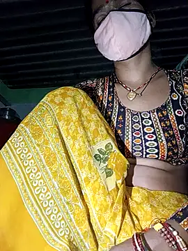 MISS LOVE 001 online show from October 25, 2025, 4:46 pm