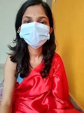 Shivani2002 online show from November 25, 2025, 1:38 am