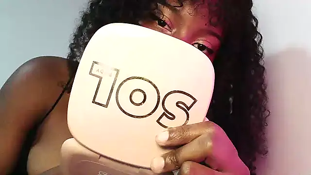 Snapshot of SparklingSoleil chatting on November 24, 2025, 1:55 pm SparklingSoleil online show from November 24, 2025, 1:55 pm