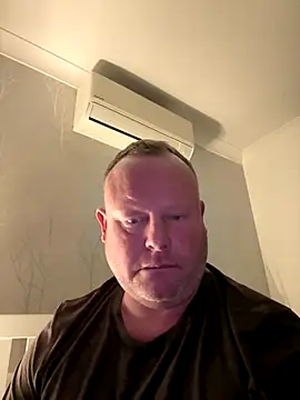 Snapshot of Mushnafen@xh chatting on November 23, 2025, 8:30 pm Mushnafenxh online show from November 23, 2025, 8:30 pm