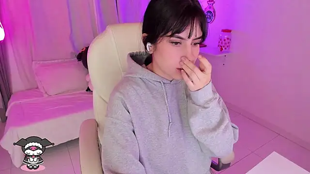 kurito  online show from December 20, 2025, 2:18 am