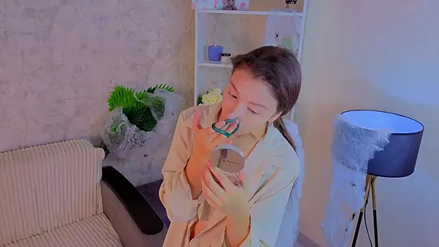 Snapshot of GiseleLamos chatting on October 29, 2025, 3:20 am GiseleLamos online show from October 29, 2025, 3:20 am