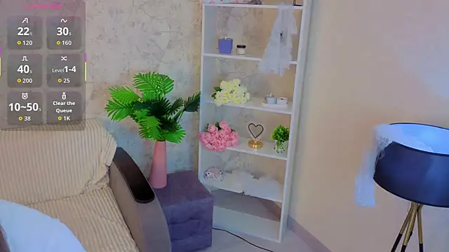 Snapshot of GiseleLamos chatting on November 18, 2025, 3:45 am GiseleLamos online show from November 18, 2025, 3:45 am