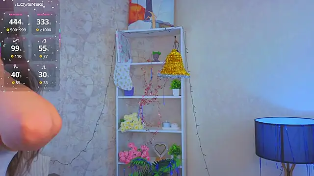 Snapshot of GiseleLamos chatting on December 15, 2025, 3:22 am GiseleLamos online show from December 15, 2025, 3:22 am