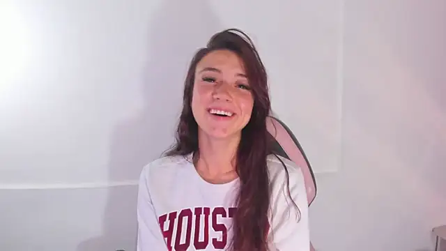 Amy Kobold3 online show from November 15, 2025, 11:10 pm