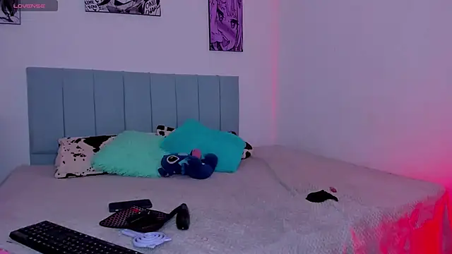 penelopestar 2 online show from November 15, 2025, 3:04 am