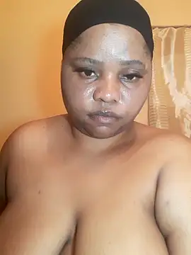 Snapshot of PRINCESSEMELXX93 chatting on October 18, 2025, 1:41 am PRINCESSEMELXX93 online show from October 18, 2025, 1:41 am