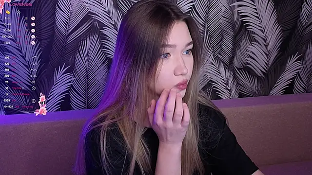 Snapshot of Yuki_Star chatting on September 28, 2025, 4:45 pm Yuki Star online show from September 28, 2025, 4:45 pm