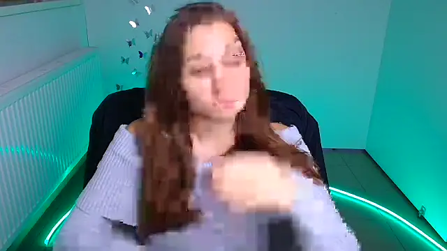 Stefanie Sweet online show from October 9, 2025, 11:30 am